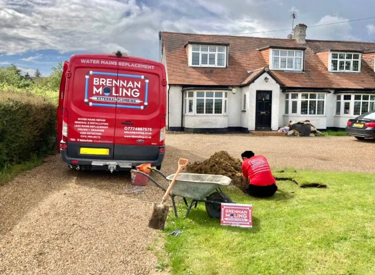 External Moling Water Repair London Brennan Moling